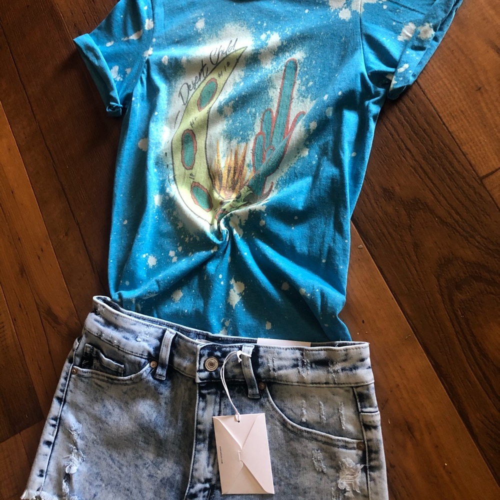 Shirt n shorts
